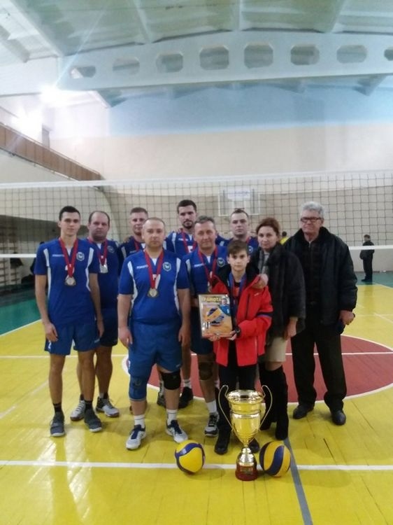 Команда переможців отримала перехідний кубок