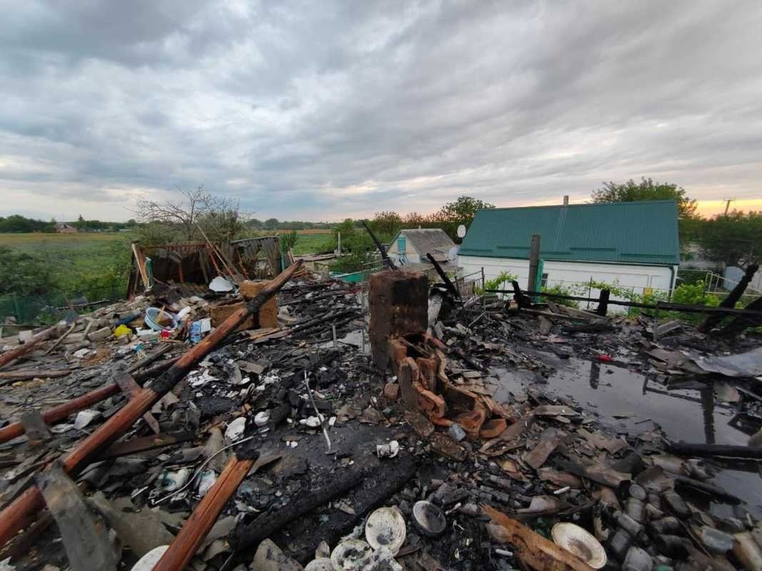 Внаслідок обстрілів 31 травня у Пологівському районі спалахнула пожежа