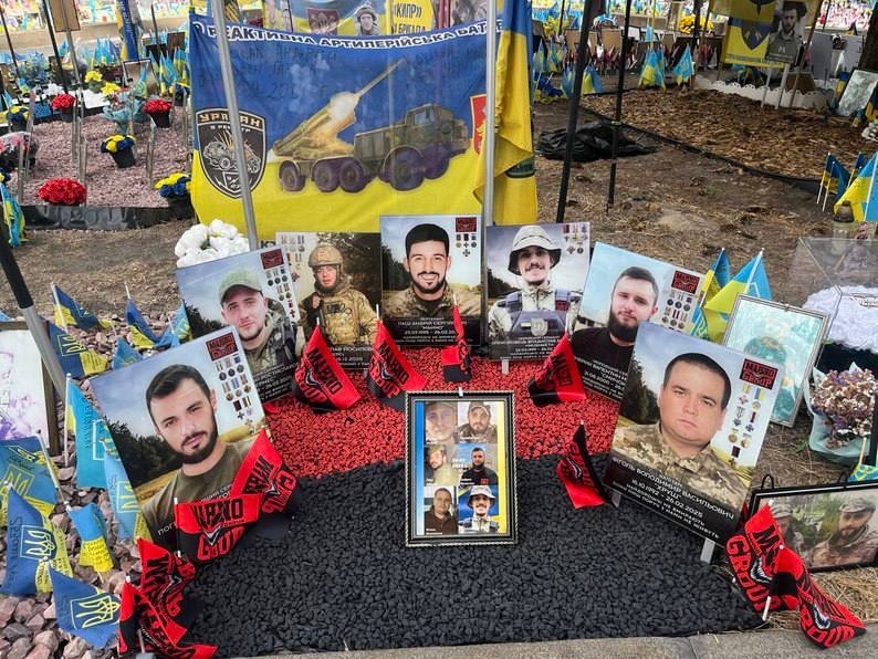 Вони тримали Гуляйполе. Історія воїнів «Mahno Group» і матерів, яких об´єднав спільний біль
